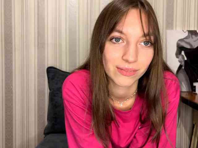 CameliaHovermale CameliaHovermale