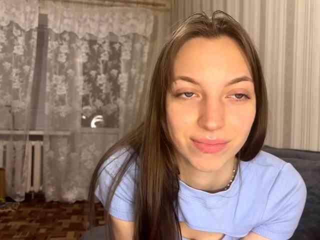 CameliaHovermale webcam