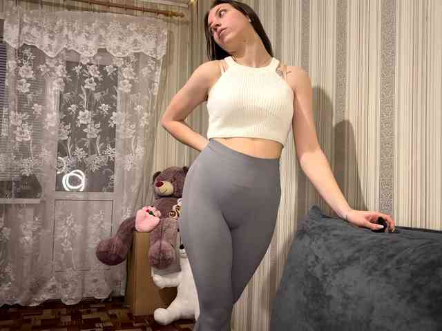 CameliaHovermale webcam