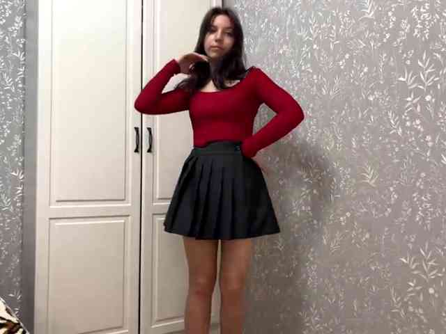 CameliaHovermale webcam