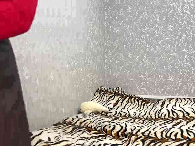 CameliaHovermale webcam