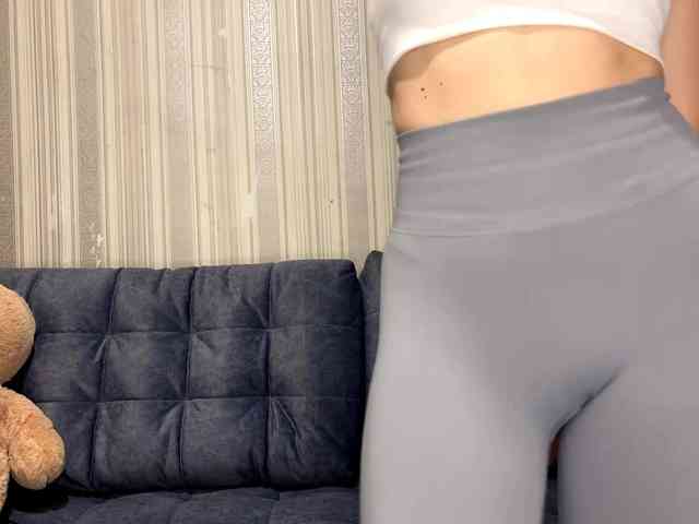 CameliaHovermale CameliaHovermale