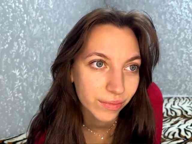 CameliaHovermale webcam