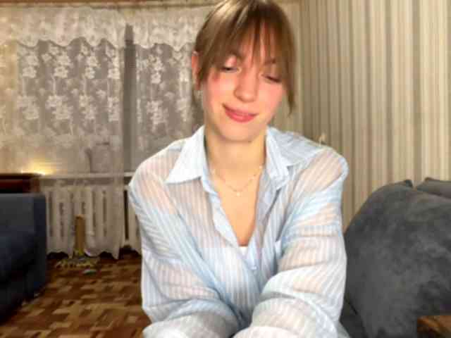 CameliaHovermale CameliaHovermale