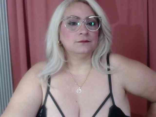 Elena-xx webcam