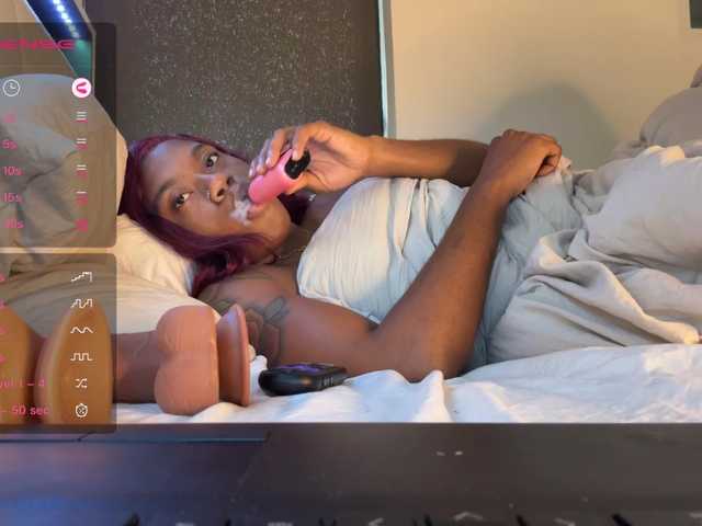 Mskitty000's BongaCams show and profile