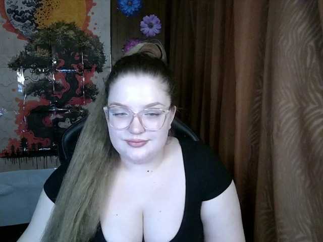 TeasingDora's BongaCams show and profile