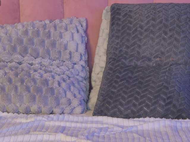 OliviaRoss's BongaCams show and profile