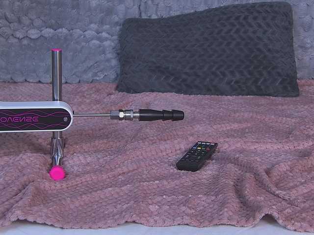 OliviaRoss's BongaCams show and profile