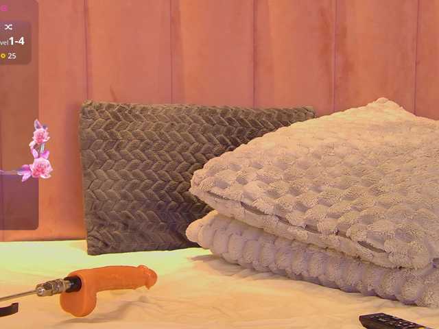 OliviaRoss's BongaCams show and profile