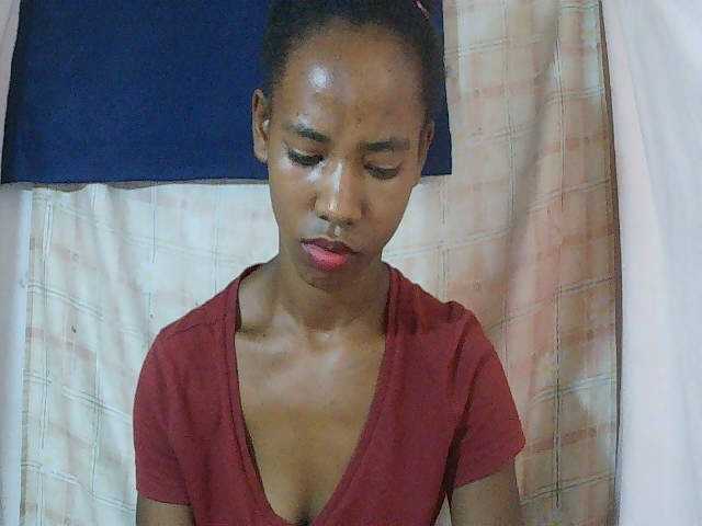 sexy-sarah's BongaCams show and profile