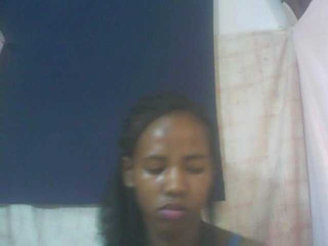 sexy-sarah's BongaCams show and profile