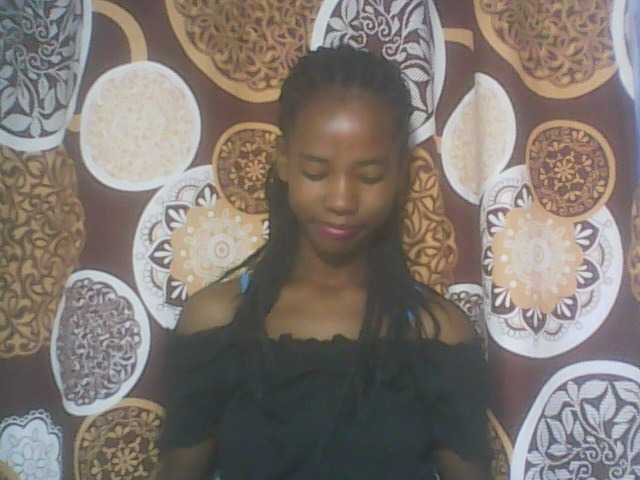 sexy-sarah's BongaCams show and profile