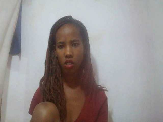 sexy-sarah's BongaCams show and profile