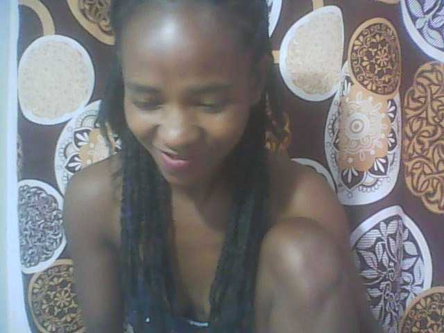 sexy-sarah's BongaCams show and profile