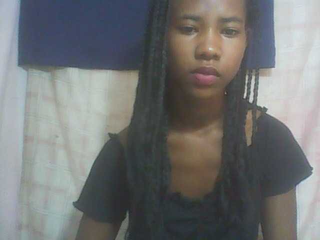 sexy-sarah's BongaCams show and profile