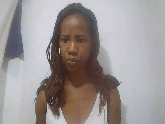 sexy-sarah's BongaCams show and profile