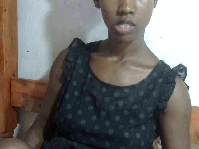 Sexy-Sarah Sexy-Sarah