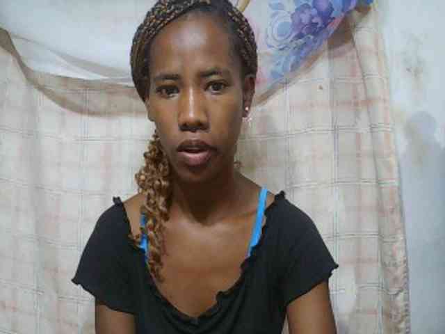 Sexy-Sarah Sexy-Sarah