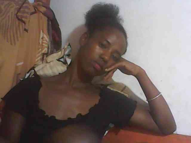 Sexy-Sarah Sexy-Sarah