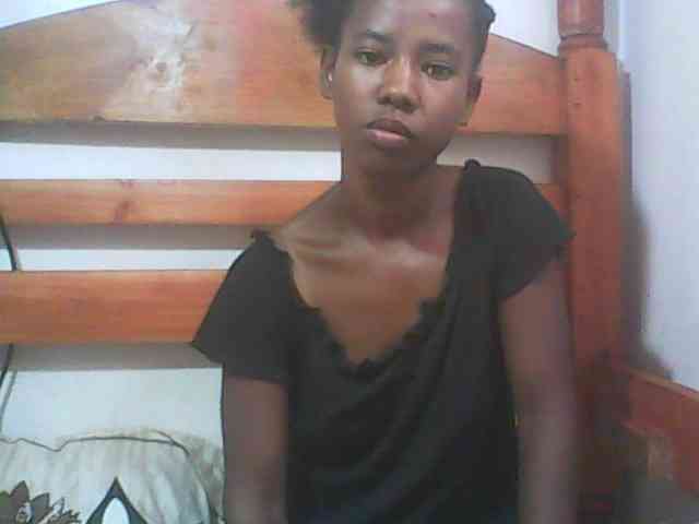 Sexy-Sarah Sexy-Sarah