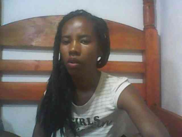 Sexy-Sarah Sexy-Sarah