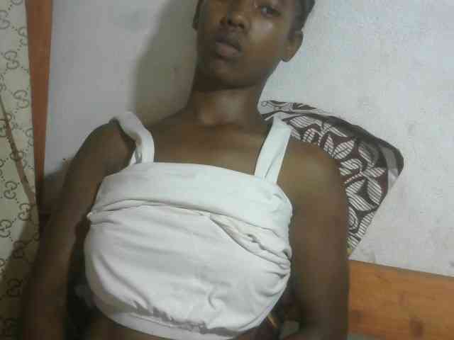 Sexy-Sarah Sexy-Sarah