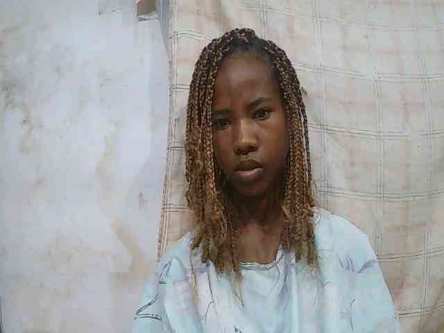 Sexy-Sarah Sexy-Sarah