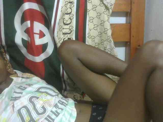 Sexy-Sarah Sexy-Sarah