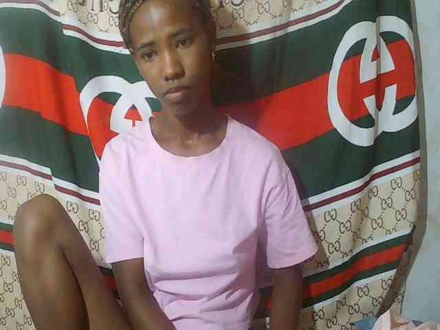 Sexy-Sarah Live Webcam on BongaCams