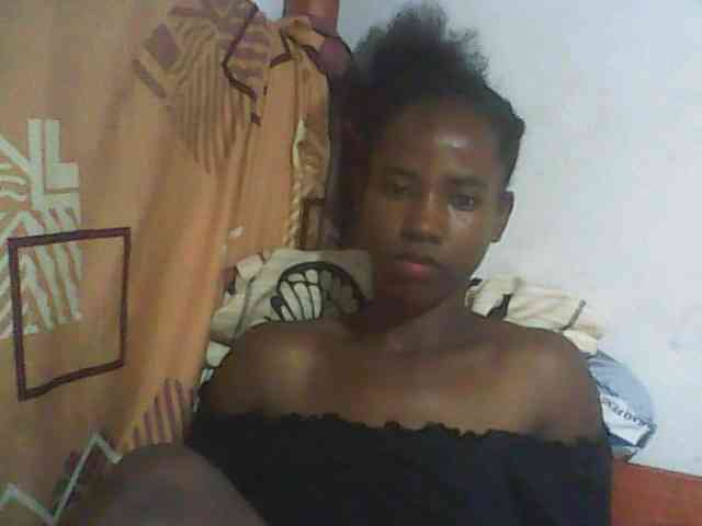 Sexy-Sarah Sexy-Sarah