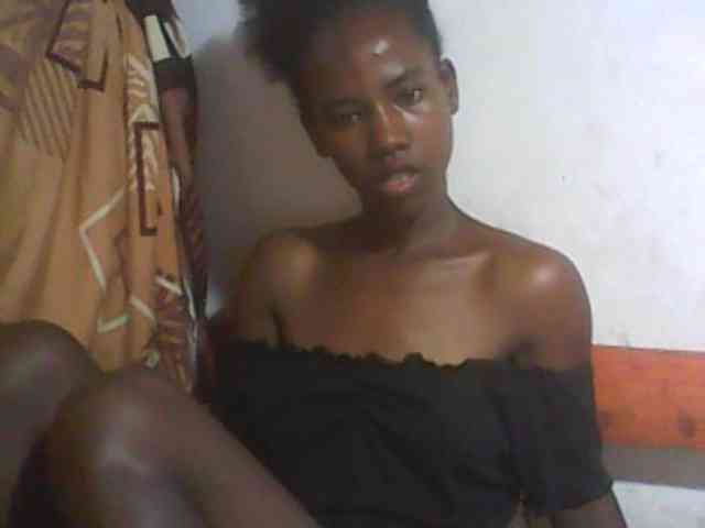 Sexy-Sarah Sexy-Sarah