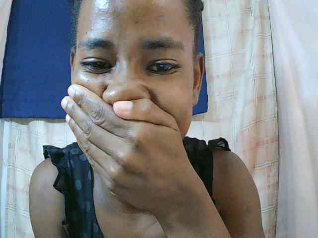 Sexy-Sarah Live Webcam on BongaCams