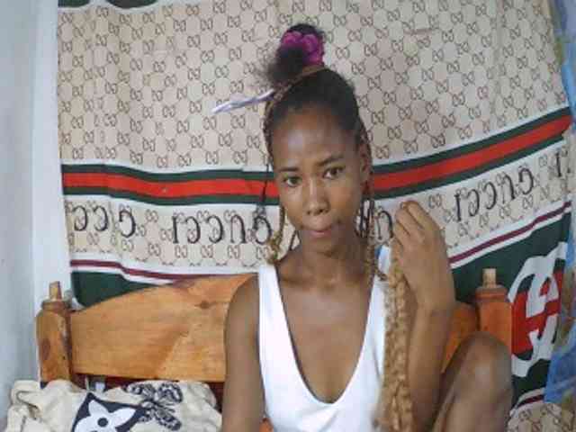 Sexy-Sarah Live Webcam on BongaCams