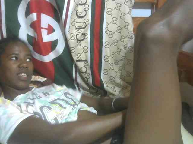 Sexy-Sarah Sexy-Sarah