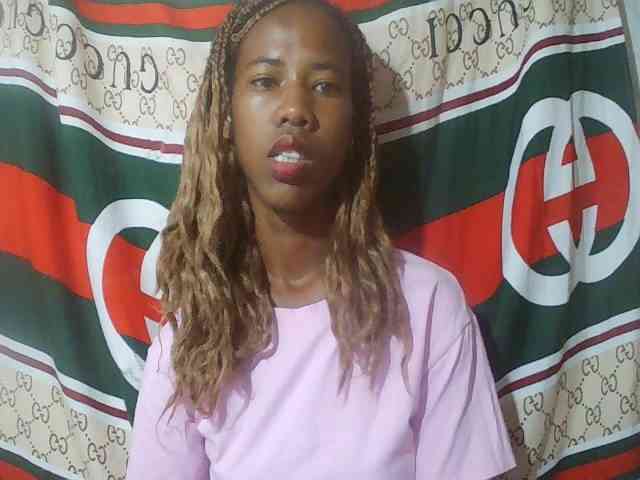 Sexy-Sarah Live Webcam on BongaCams