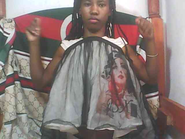 Sexy-Sarah Sexy-Sarah