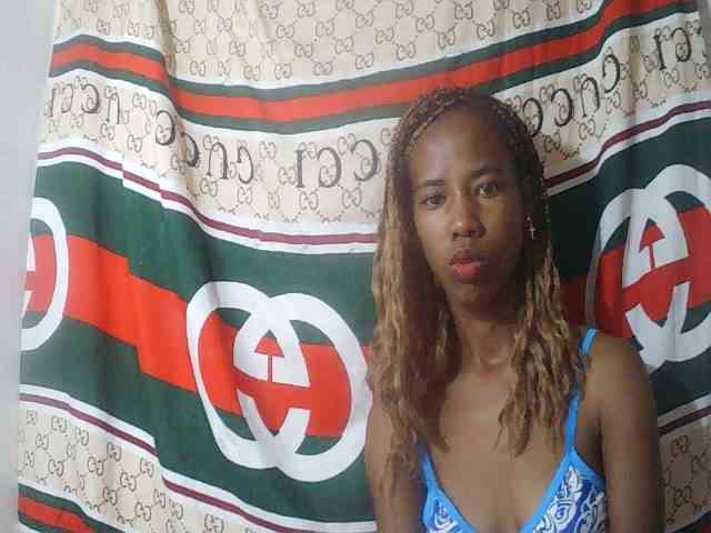 Sexy-Sarah Live Webcam on BongaCams