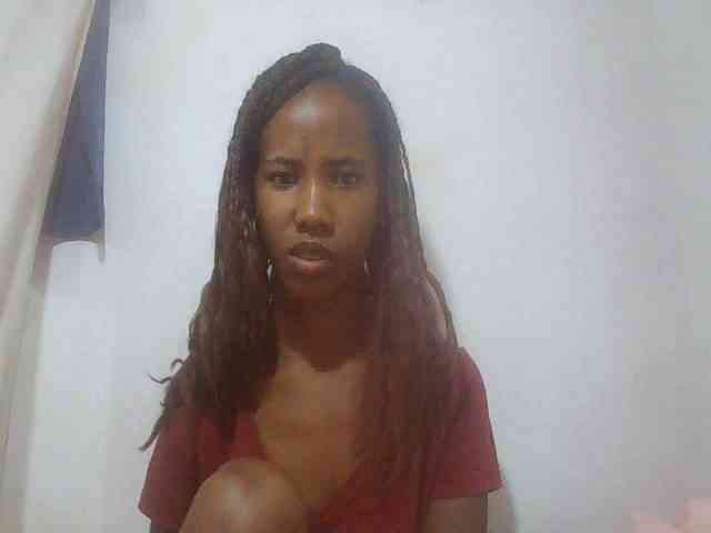 Sexy-Sarah Sexy-Sarah