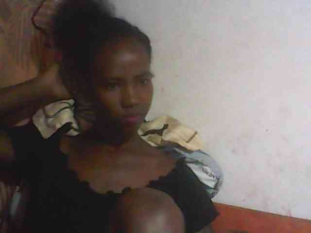 Sexy-Sarah Sexy-Sarah