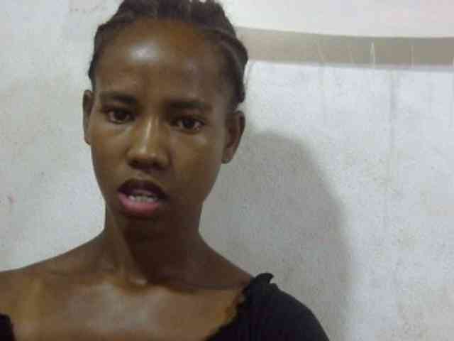 Sexy-Sarah Sexy-Sarah