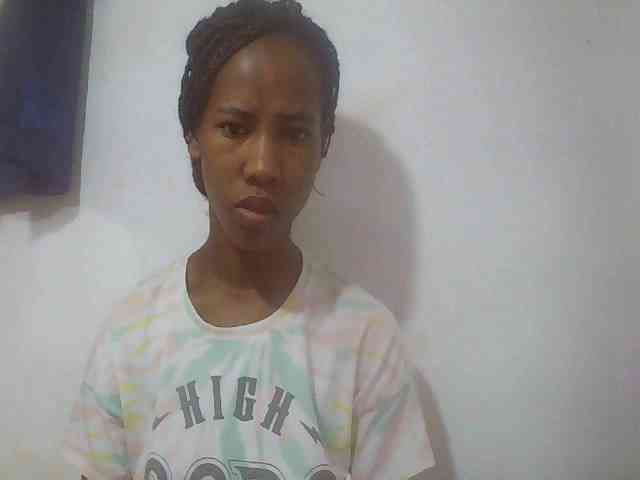 Sexy-Sarah Sexy-Sarah