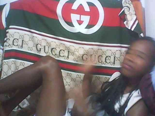 Sexy-Sarah Sexy-Sarah