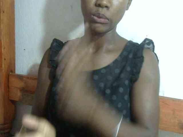 Sexy-Sarah Sexy-Sarah