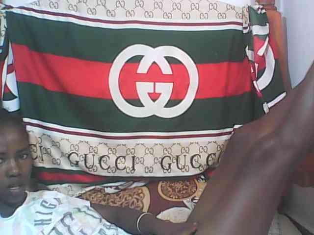 Sexy-Sarah Sexy-Sarah