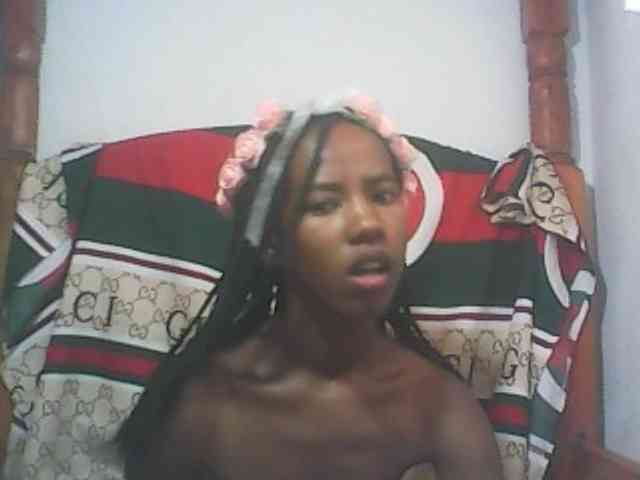 Sexy-Sarah Sexy-Sarah