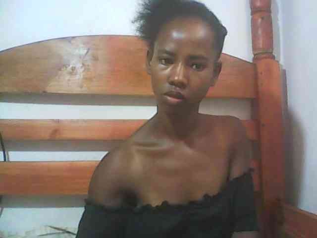 Sexy-Sarah Sexy-Sarah