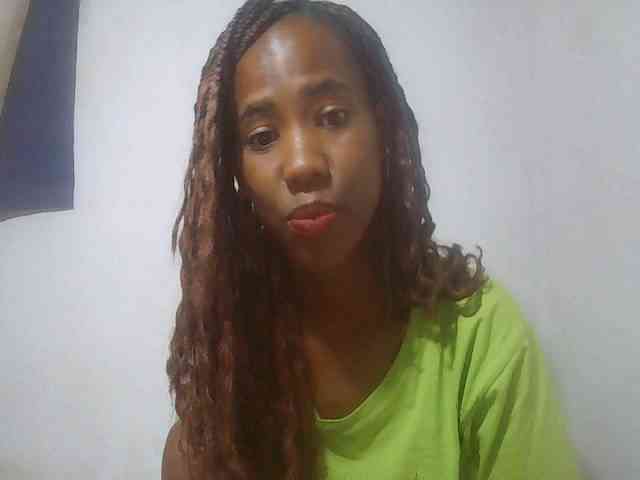 Sexy-Sarah Sexy-Sarah