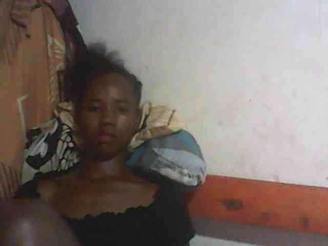 Sexy-Sarah Sexy-Sarah