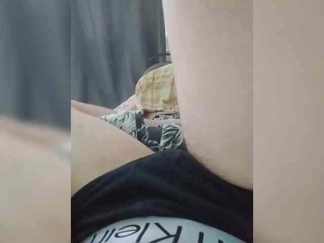 Goldi001rus1 Live Webcam on BongaCams